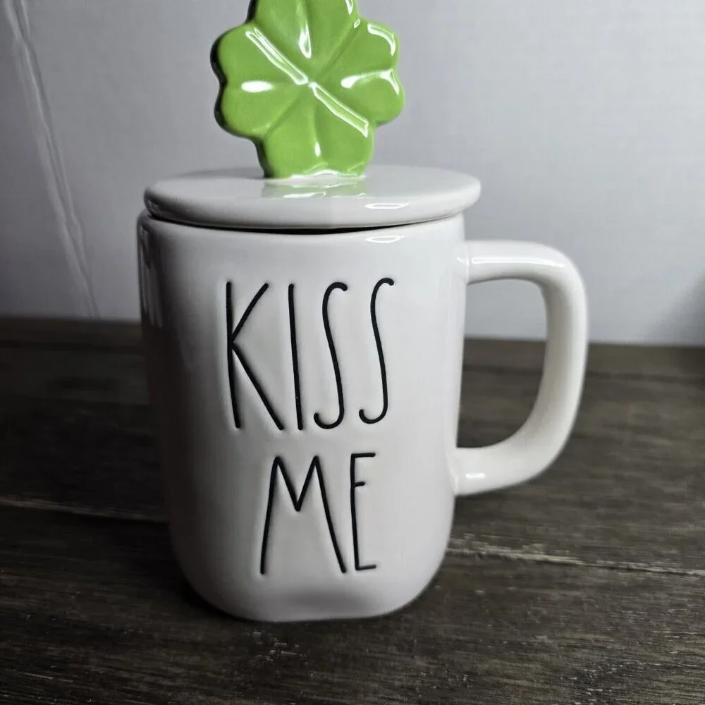 NWT Rae Dunn Artisan Kiss Me St Patrick's Day Mug Four Leaf Clover Topper 2021